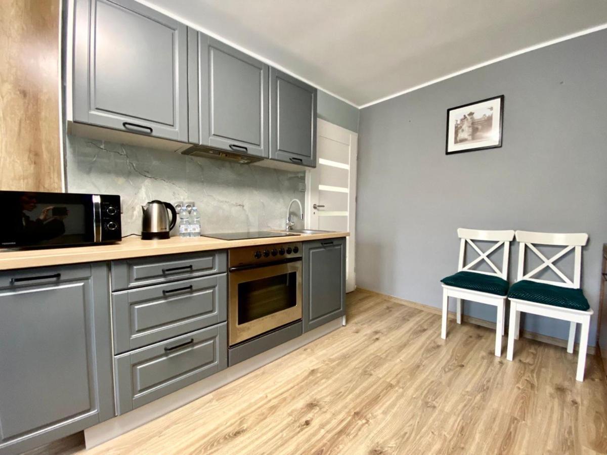 K22 Al Jana Pawla II Apartments 1 วอร์ซอ ภายนอก รูปภาพ
