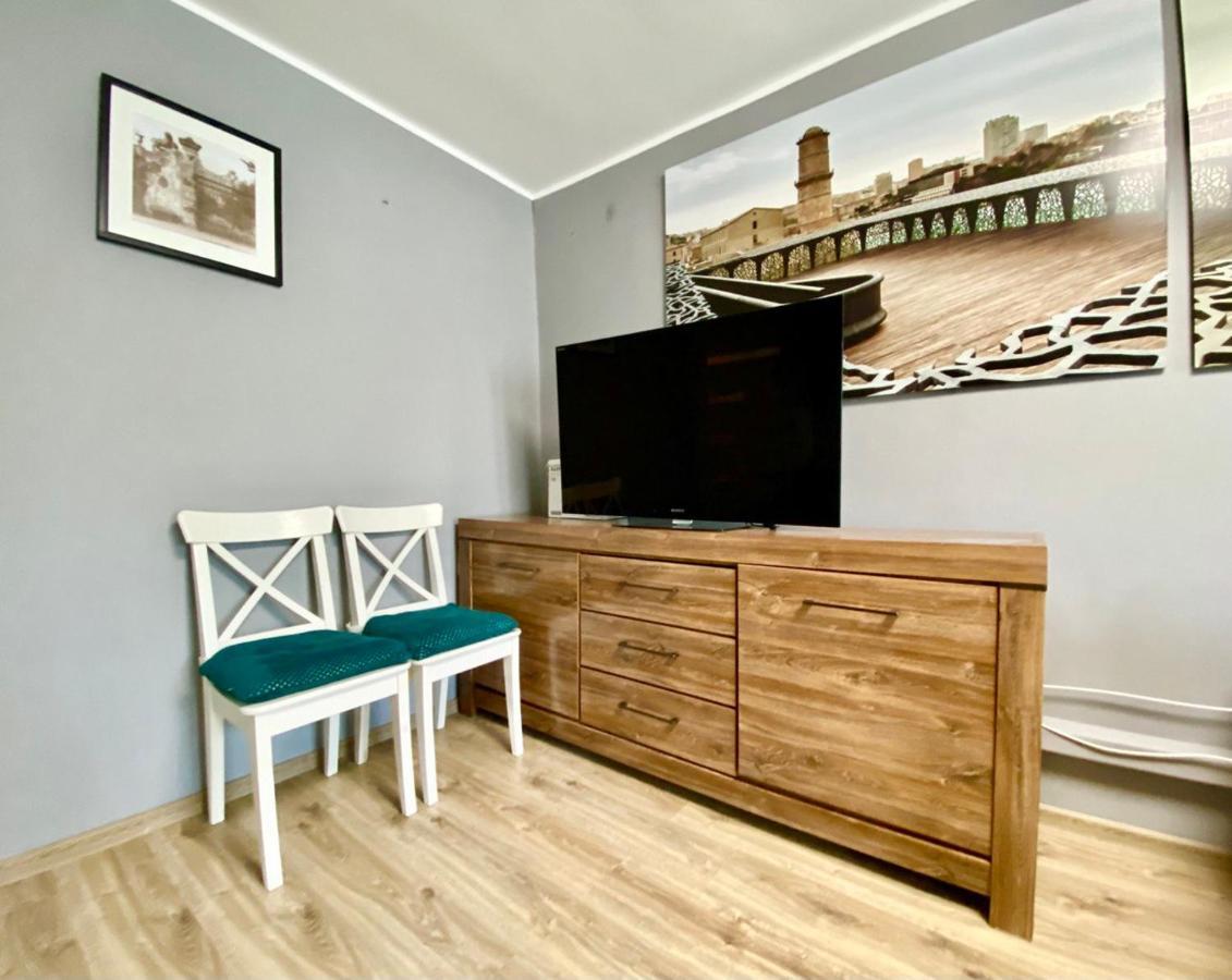 K22 Al Jana Pawla II Apartments 1 วอร์ซอ ภายนอก รูปภาพ
